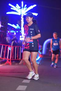 BIB: 004
                            <button type="button" onclick="openModal(21575976)" class="btn btn-primary btn-sm float-right btn-popup" data-toggle="modal" data-target=".modal-high-quality">
                        <i class="fas fa-shopping-cart"></i> Add to Cart
                    </button>
                                            <button type="button" onclick="isThisMe(21575976, true)" class="btn btn-success btn-sm float-right btn-popup btn-isme hidden" data-toggle="tooltip" data-placement="bottom" title="นี่คือรูปของคุณใช่ไหม คลิกที่นี่เพื่อเอาเข้าอัลบั้ม">
                        <i class="fas fa-plus"></i> Add to album
                    </button>
                    <button type="button" onclick="isThisMe(21575976, false)" class="btn btn-warning btn-sm float-right btn-popup btn-isnotme hidden">
                        <i class="fas fa-ban"></i> Remove from album
                    </button>